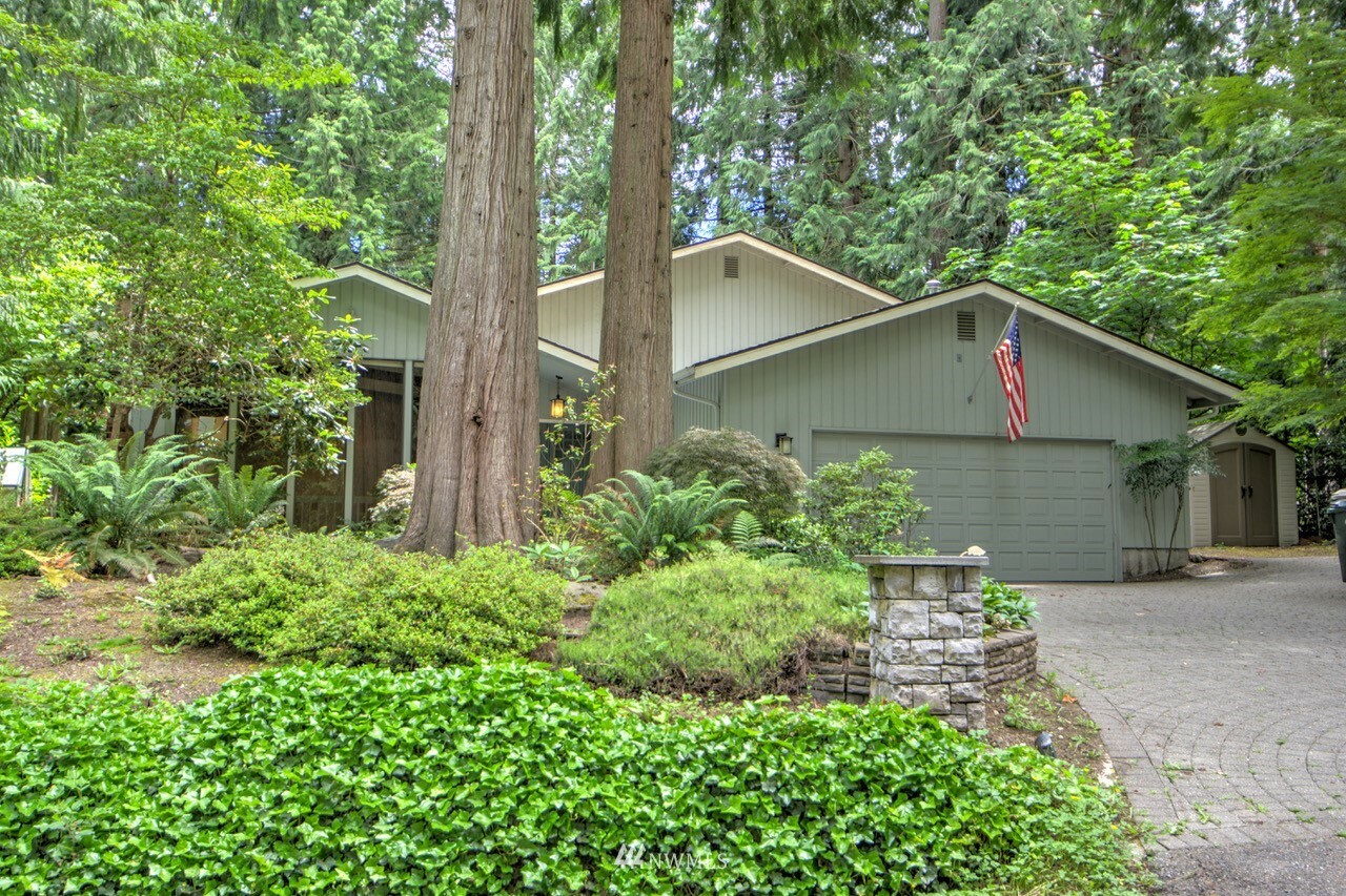 Property Photo:  5132 Klahanie Drive NW  WA 98502 