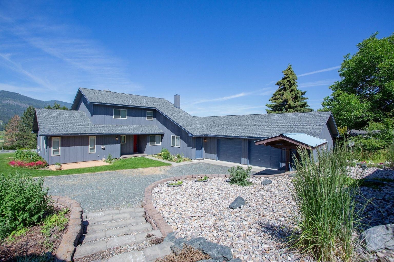 Property Photo:  229 Shiloh Dr  WA 99141 