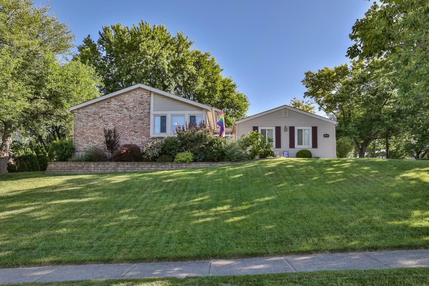 Property Photo: 11985 Greencastle Dr OH 45246