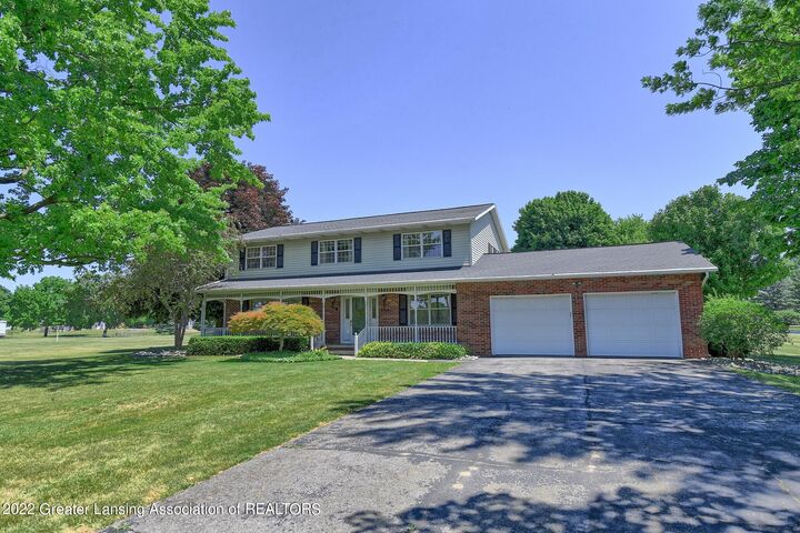 464 S State Street  Pewamo MI 48873 photo