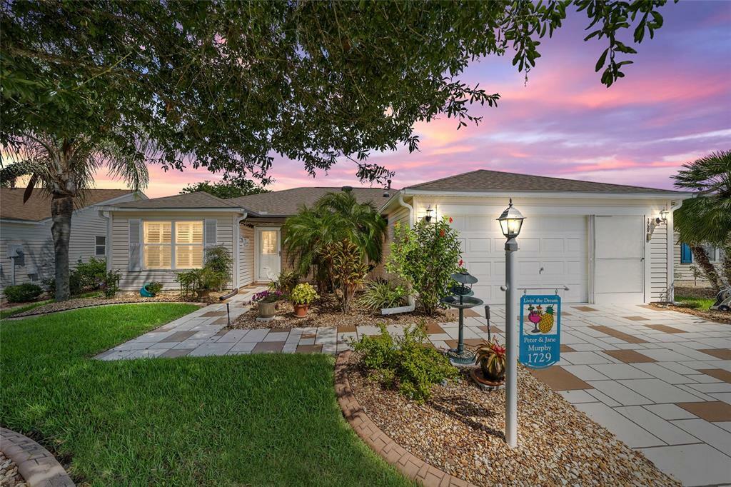 Property Photo: 1729 Lakewood Drive FL 32162