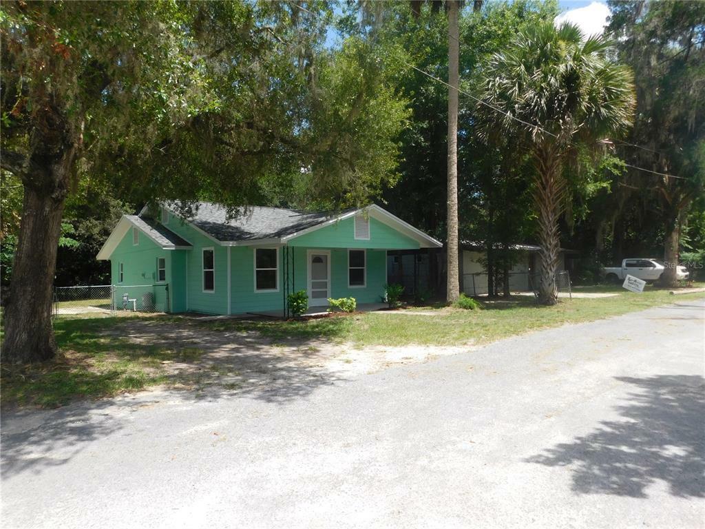 19281 NW 54th Court  Reddick FL 32686 photo