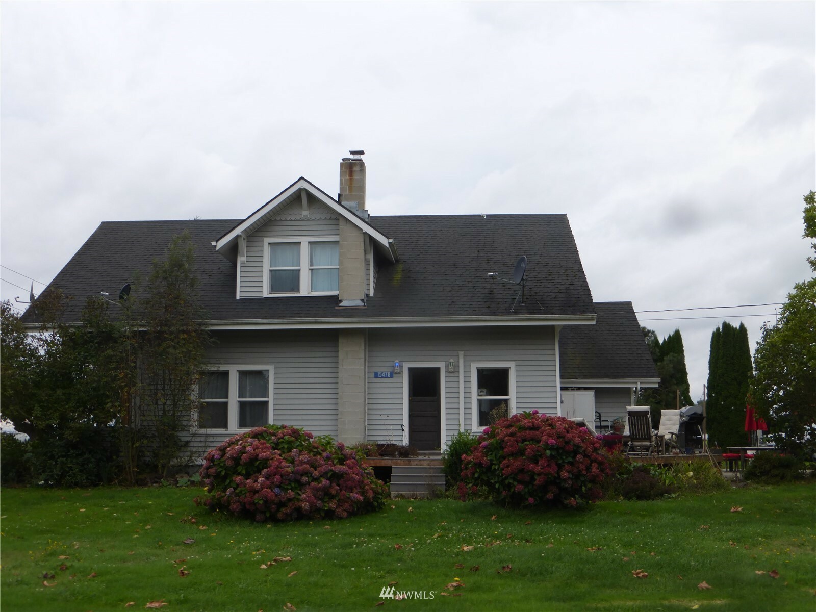 Property Photo:  15478 Barrett Road  WA 98273 