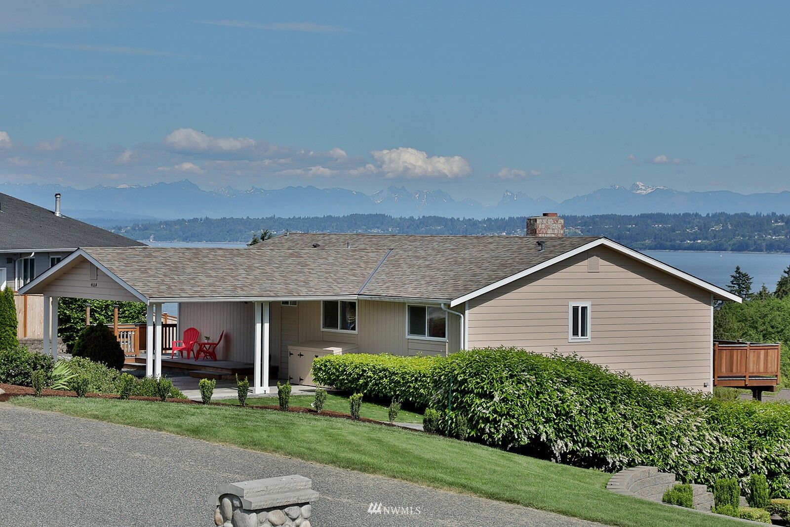 Property Photo:  4664  Andre Place  WA 98236 