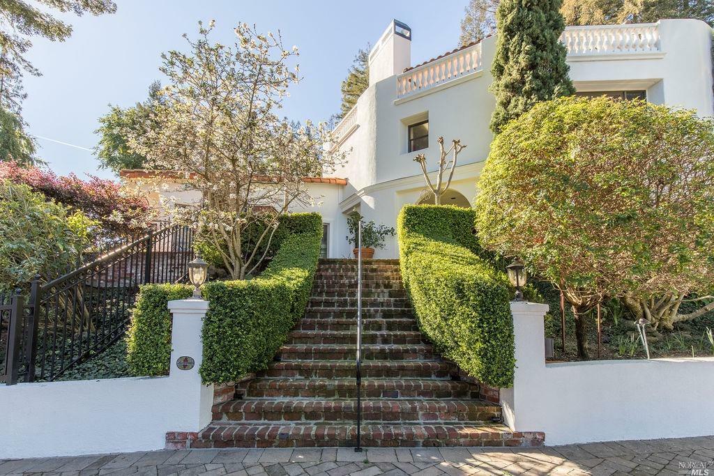 Property Photo: 70 Rock Road CA 94904