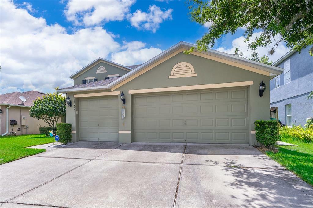 Property Photo:  15224 Moultrie Pointe Road  FL 32828 