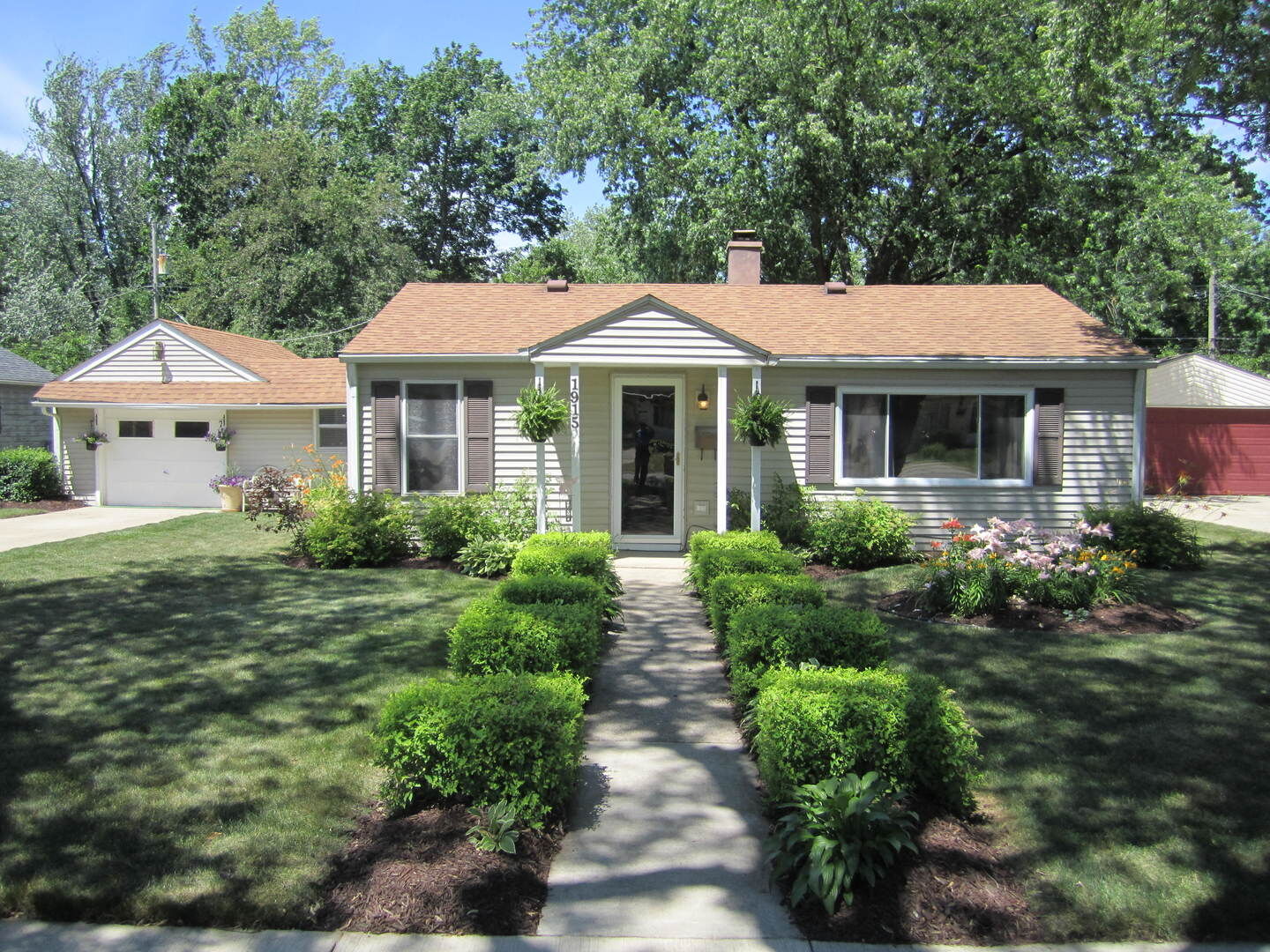 Property Photo:  1915 Overdene Avenue  IL 61103 