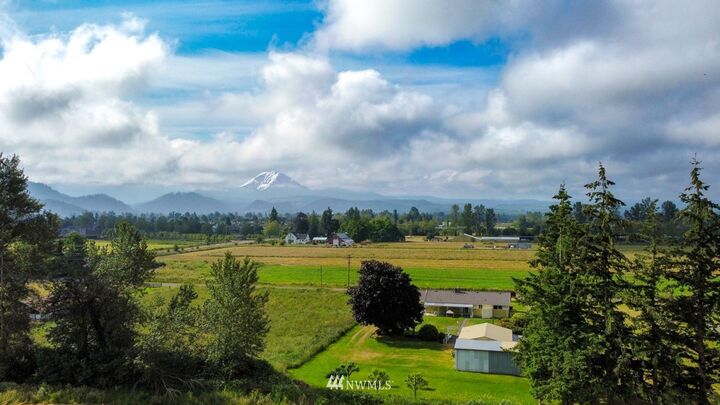 Property Photo:  24208 SE 448th Street  WA 98022 
