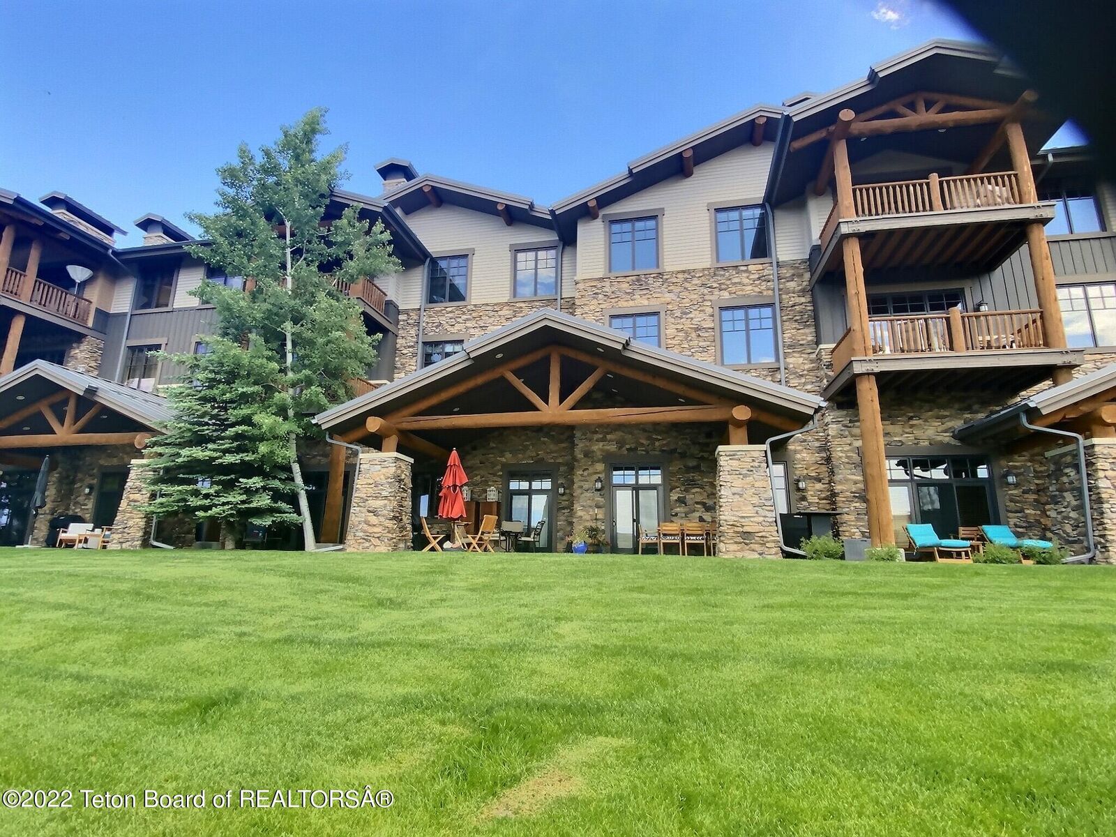 Property Photo:  122 Hastings Drive 107  ID 83455 