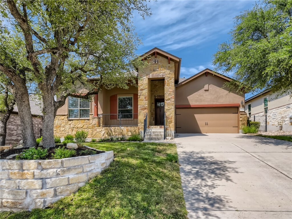 Property Photo: 21909 Rock Wren Road TX 78669