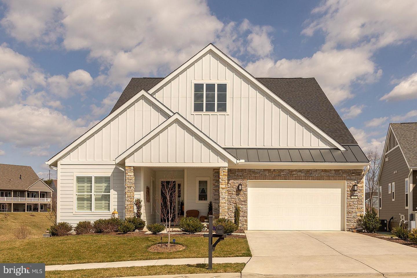 Property Photo: 105 Witherod Court VA 22630