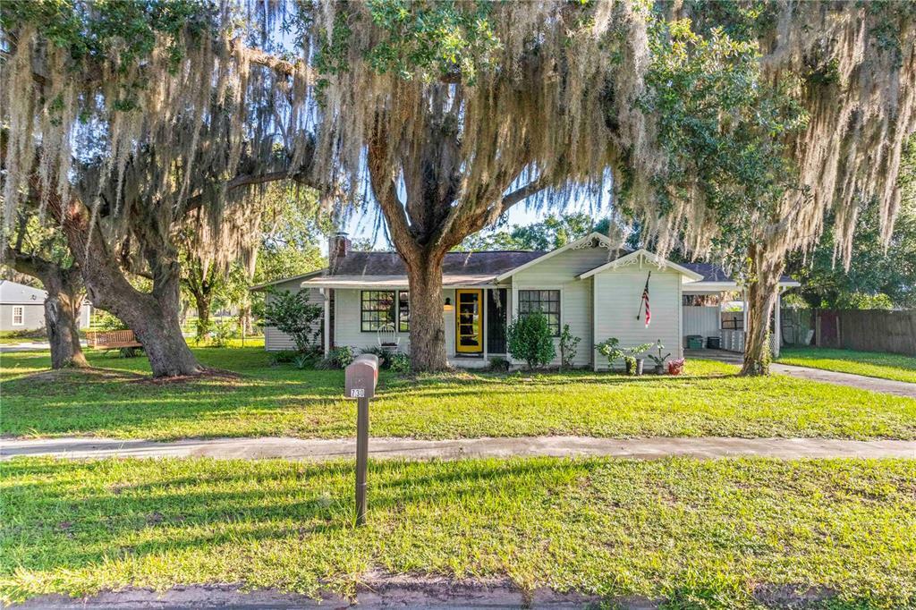 Property Photo:  730 W Whidden Street  FL 34266 