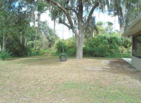 Property Photo: 1097 Decatur Street FL 33952