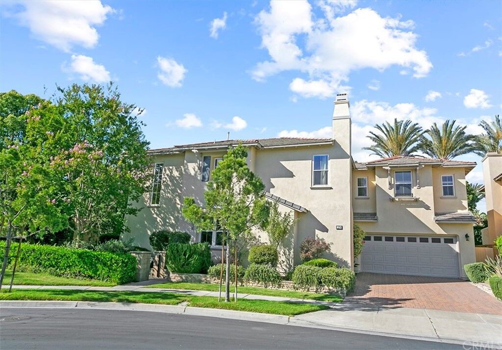 Property Photo:  29 Calistoga  CA 92602 