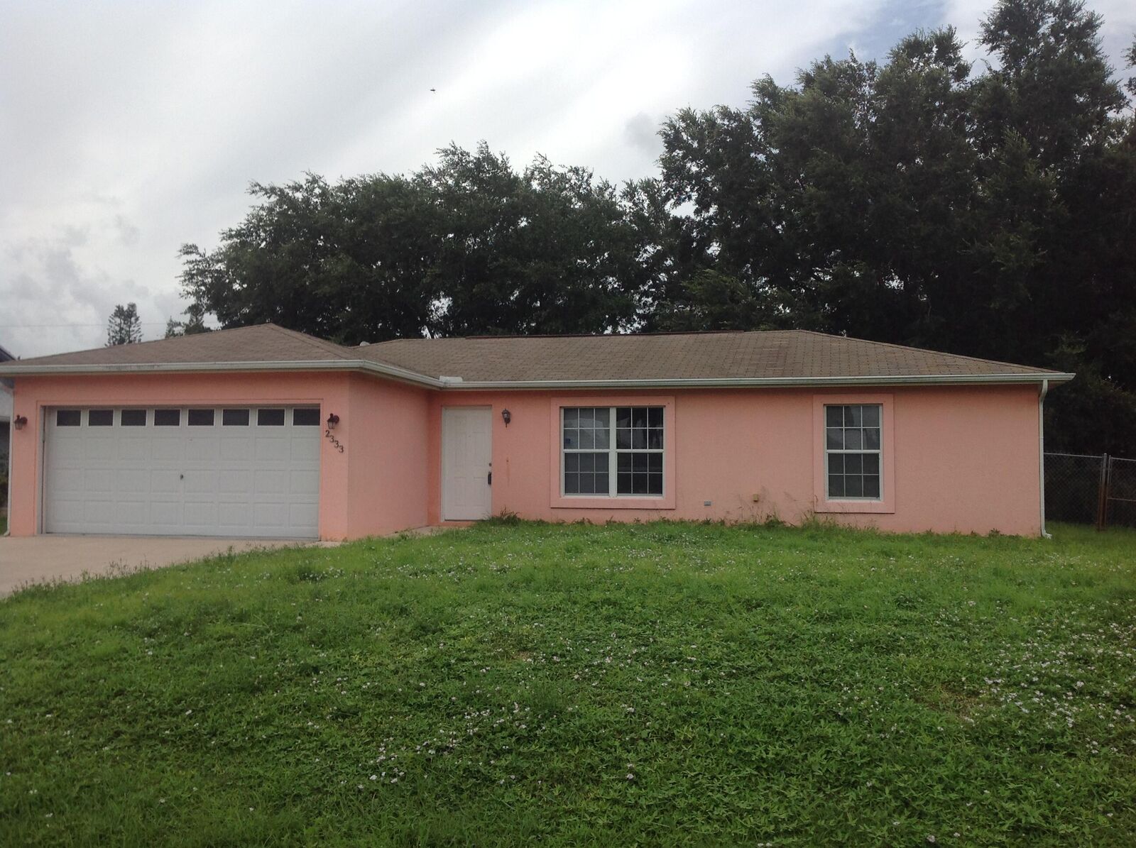 Property Photo: 2333 SW Fern Circle FL 34953