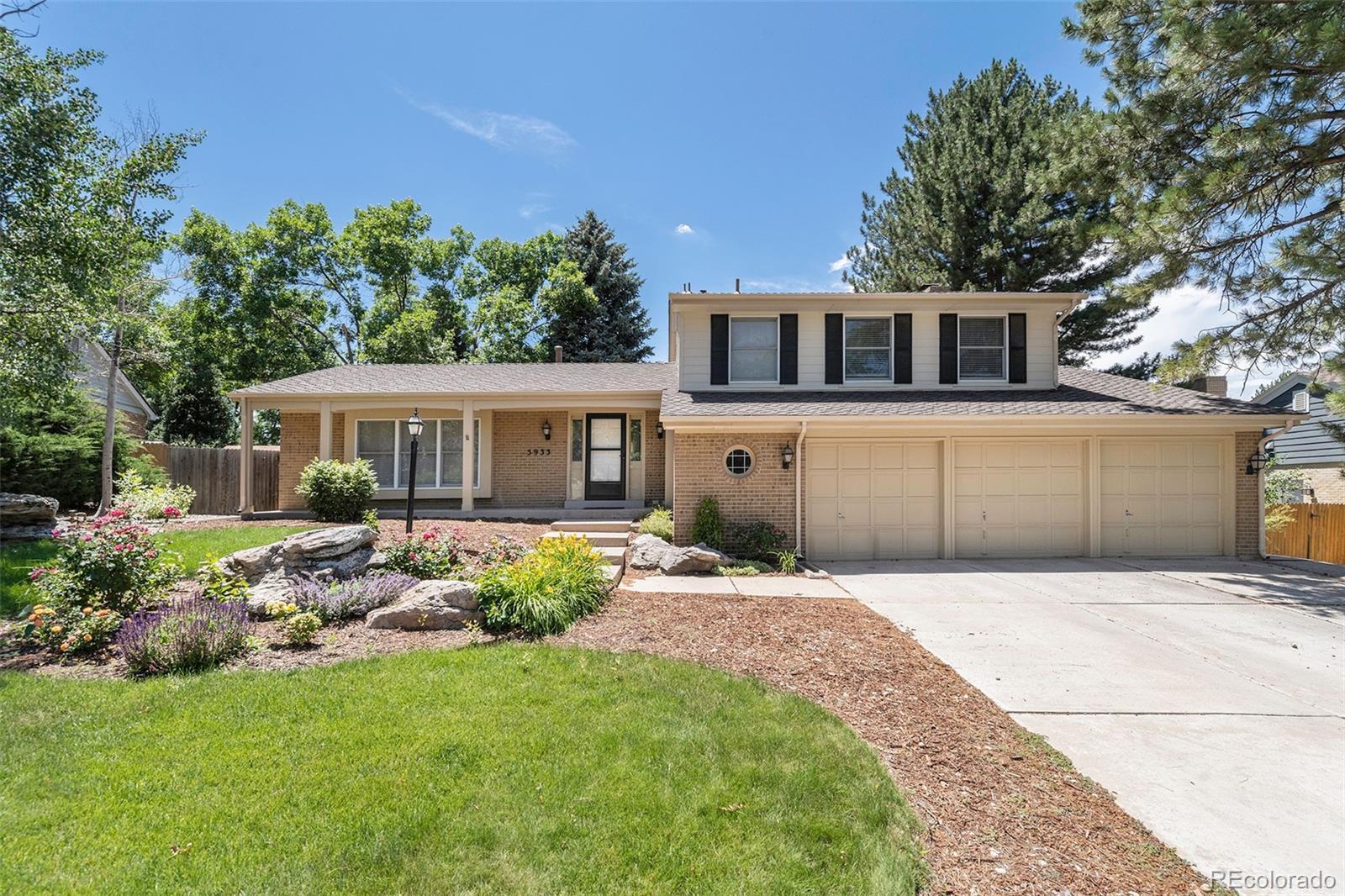 Property Photo: 5933 S Florence Court CO 80111
