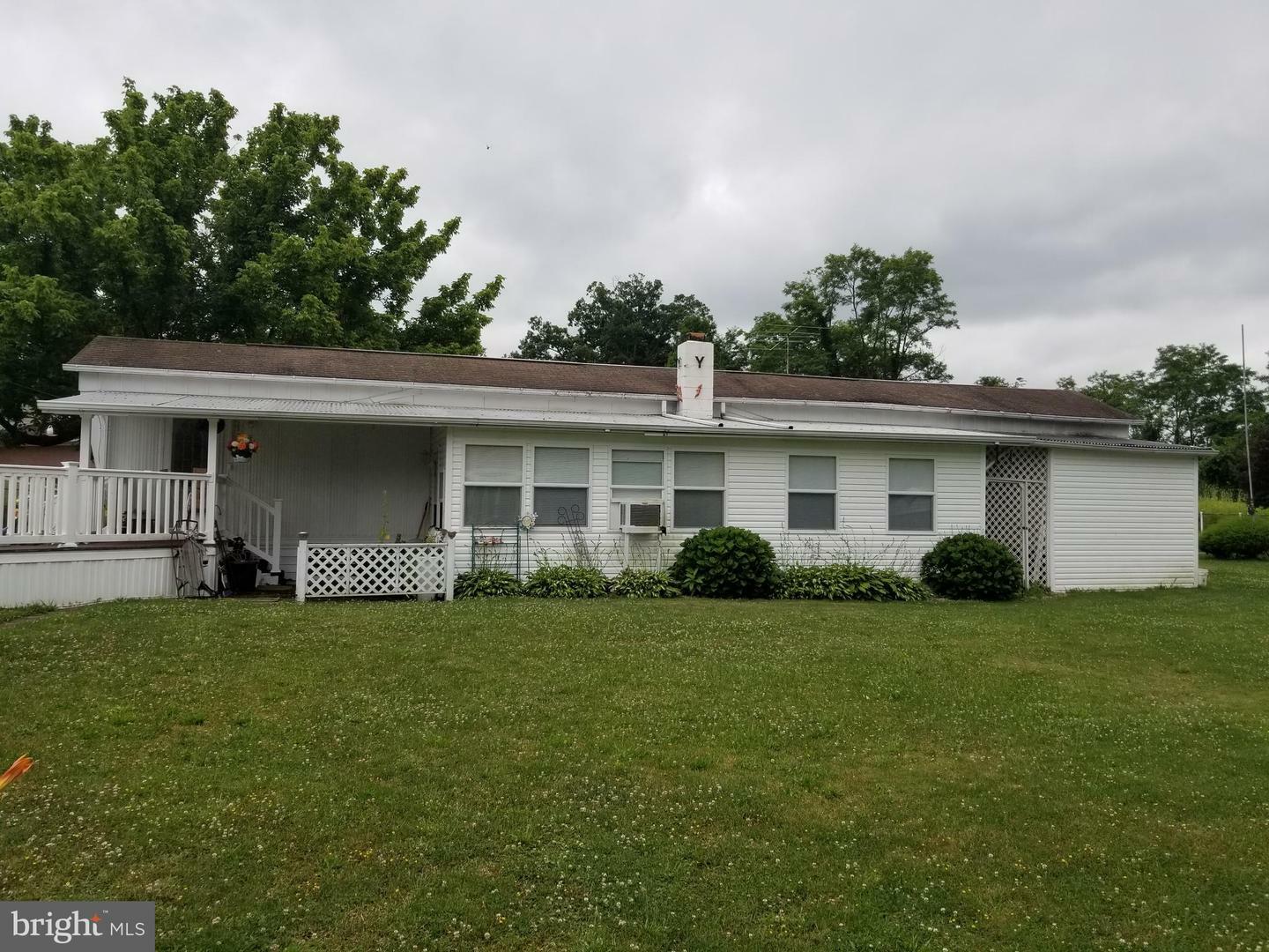 Property Photo:  141 Anthony Highway  PA 17222 