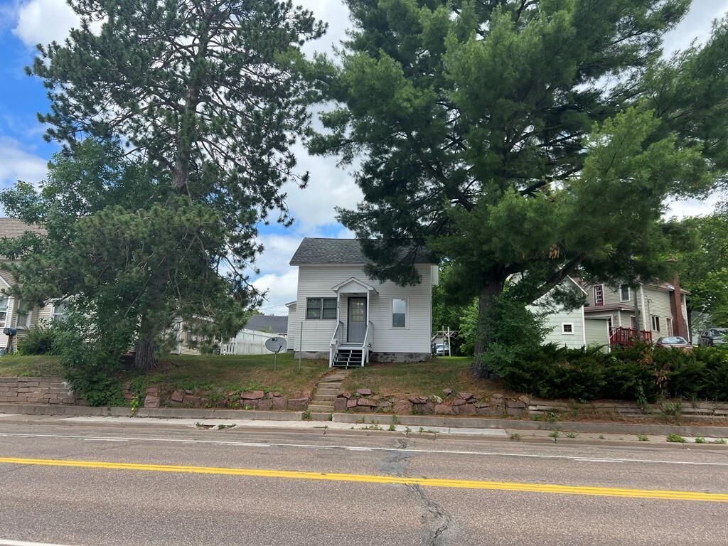 Property Photo: 808 Grand Avenue WI 54453