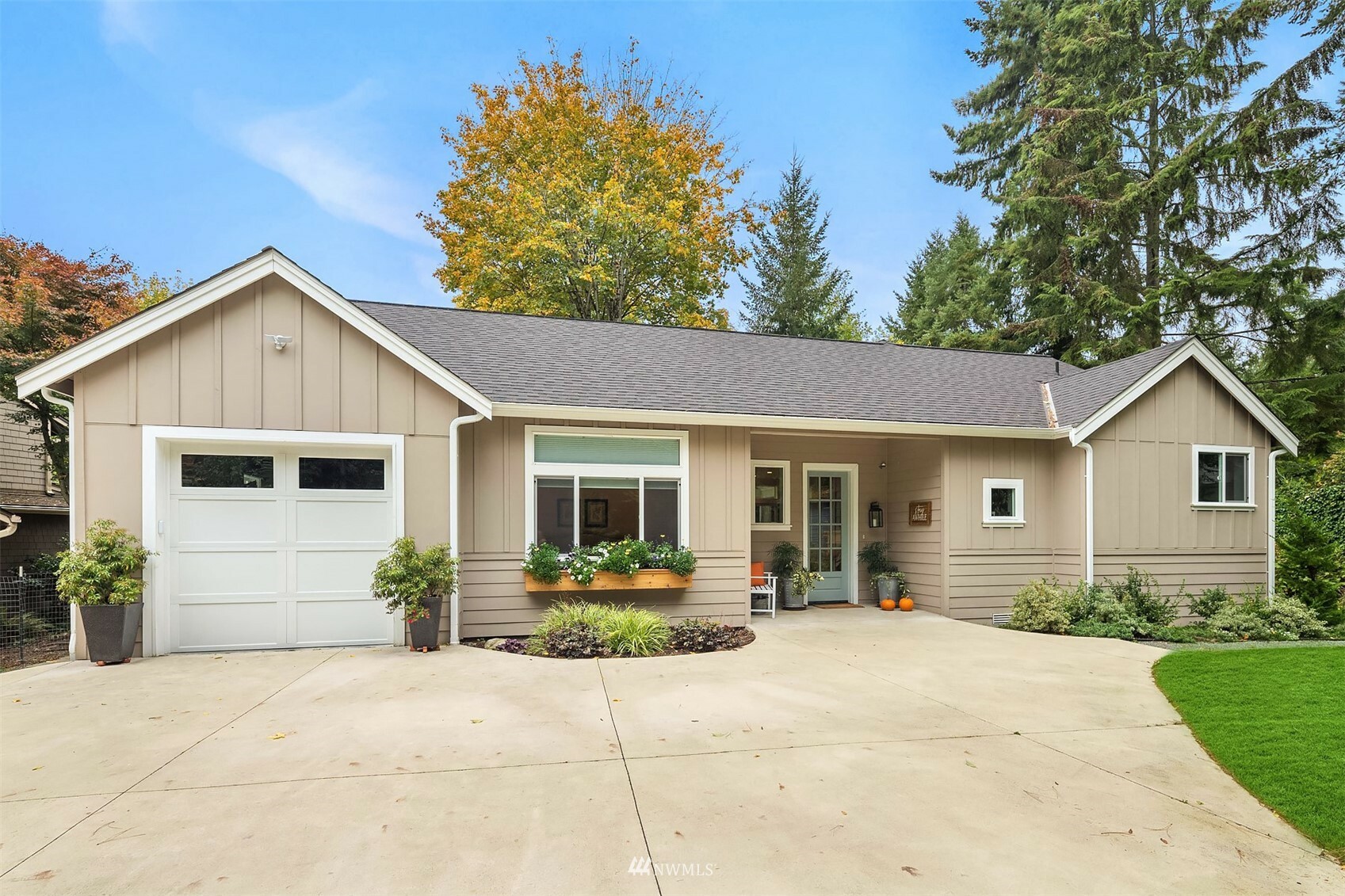 Property Photo:  17524 NE 131st Street  WA 98052 