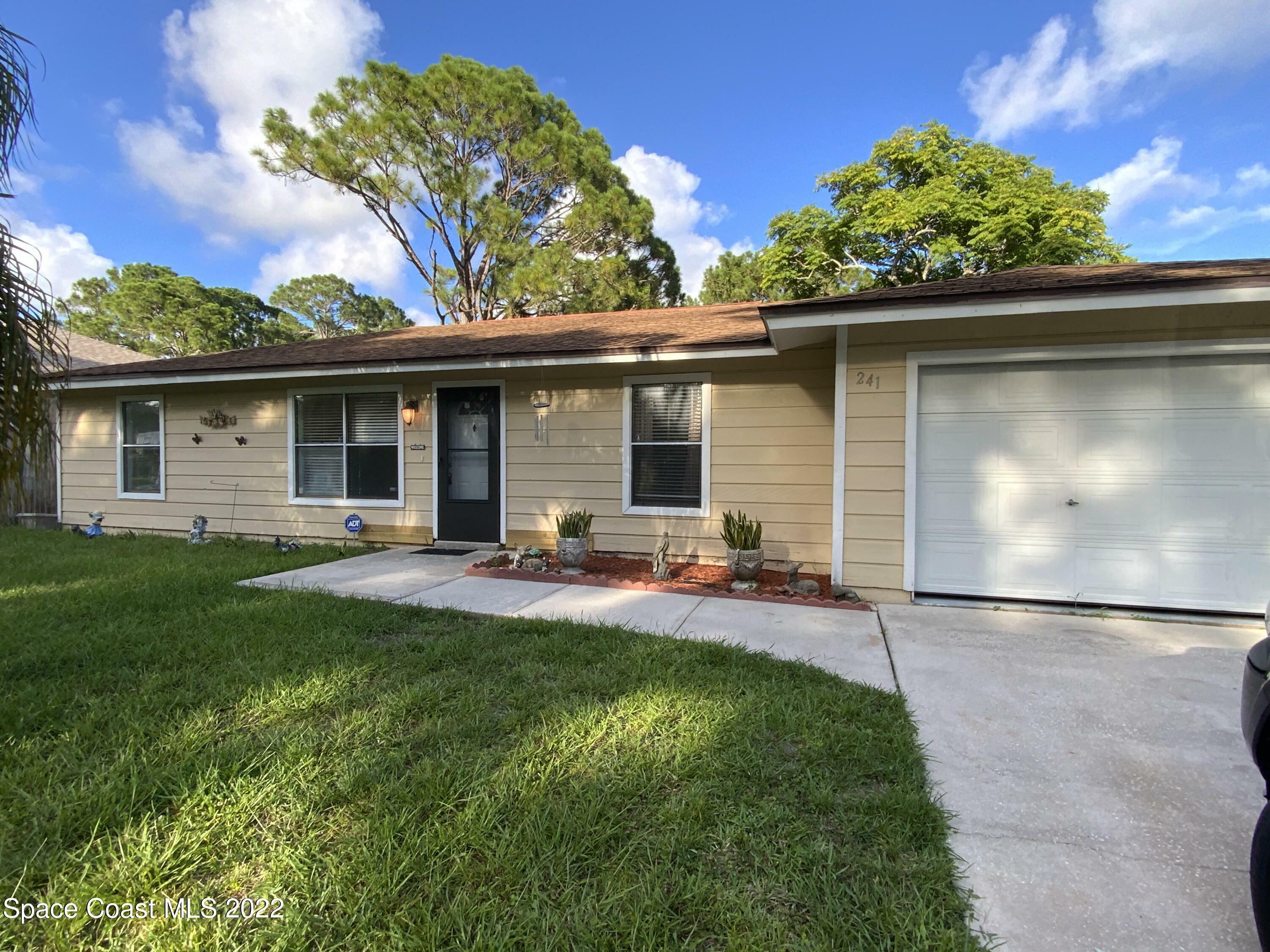 Property Photo:  241 Mayport Avenue NW  FL 32907 