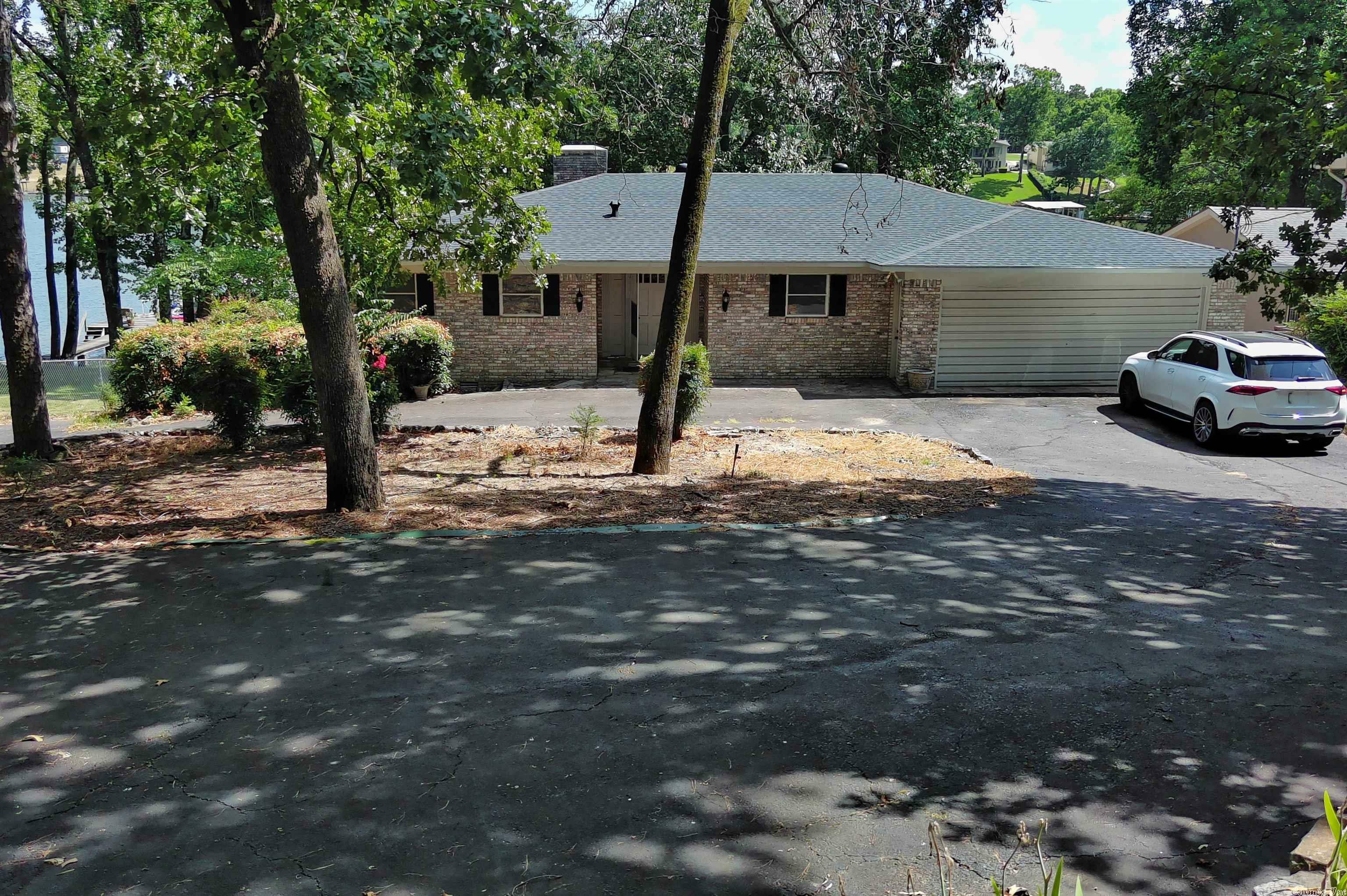 Property Photo:  120 Paradise Point  AR 71913 