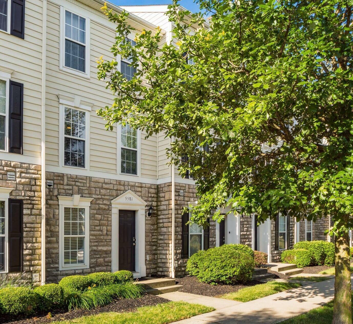 Property Photo: 5581 Mesa Falls Street OH 43016