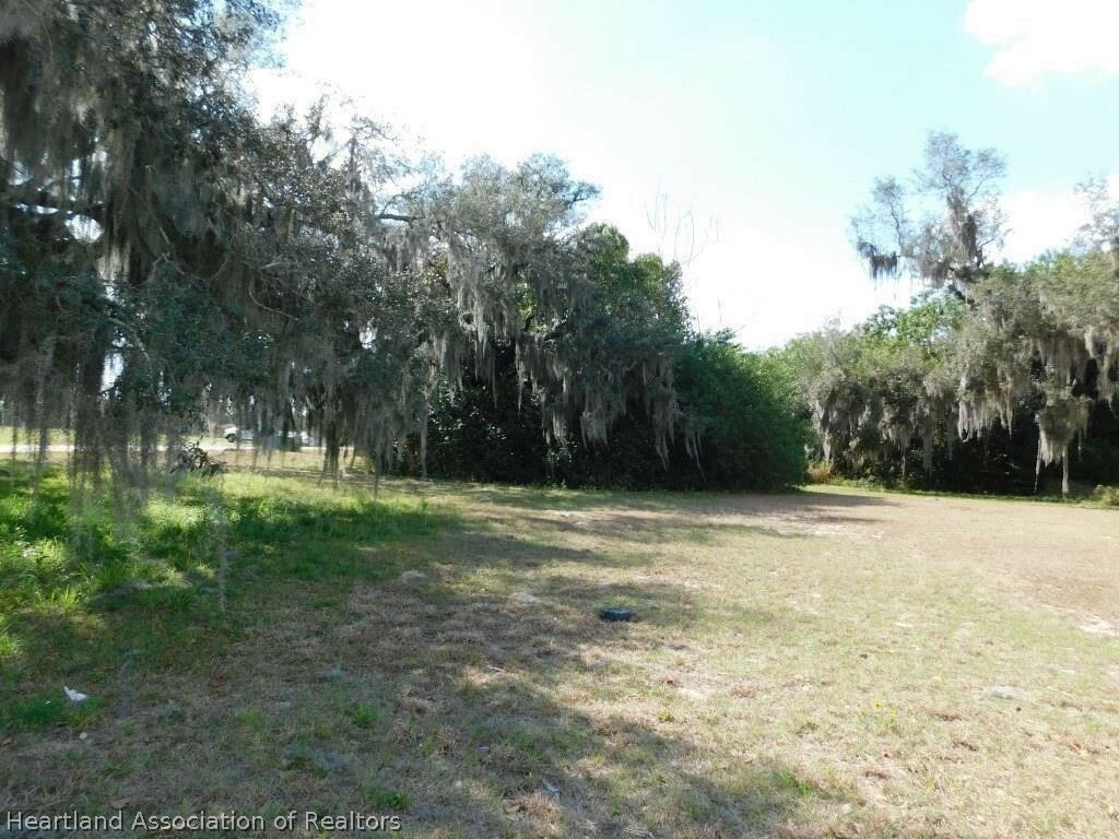 Property Photo:  618 S Verona Avenue  FL 33825 