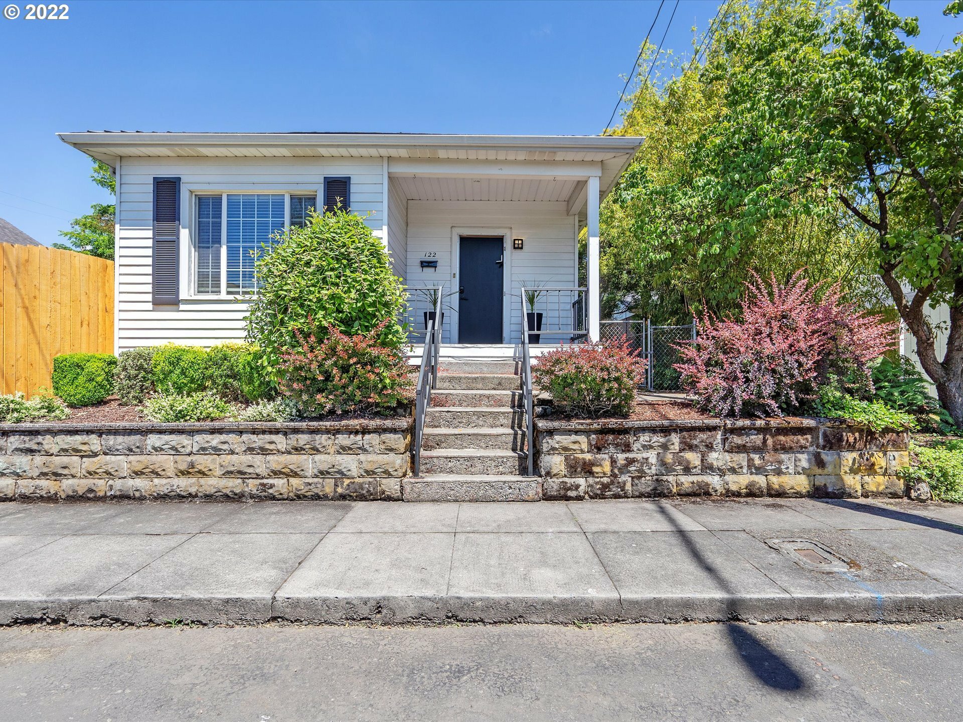 122 NE Dallas St  Camas WA 98607 photo