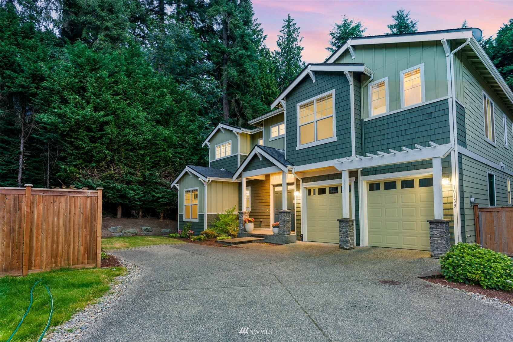 Property Photo:  10133 NE 147th Street  WA 98011 