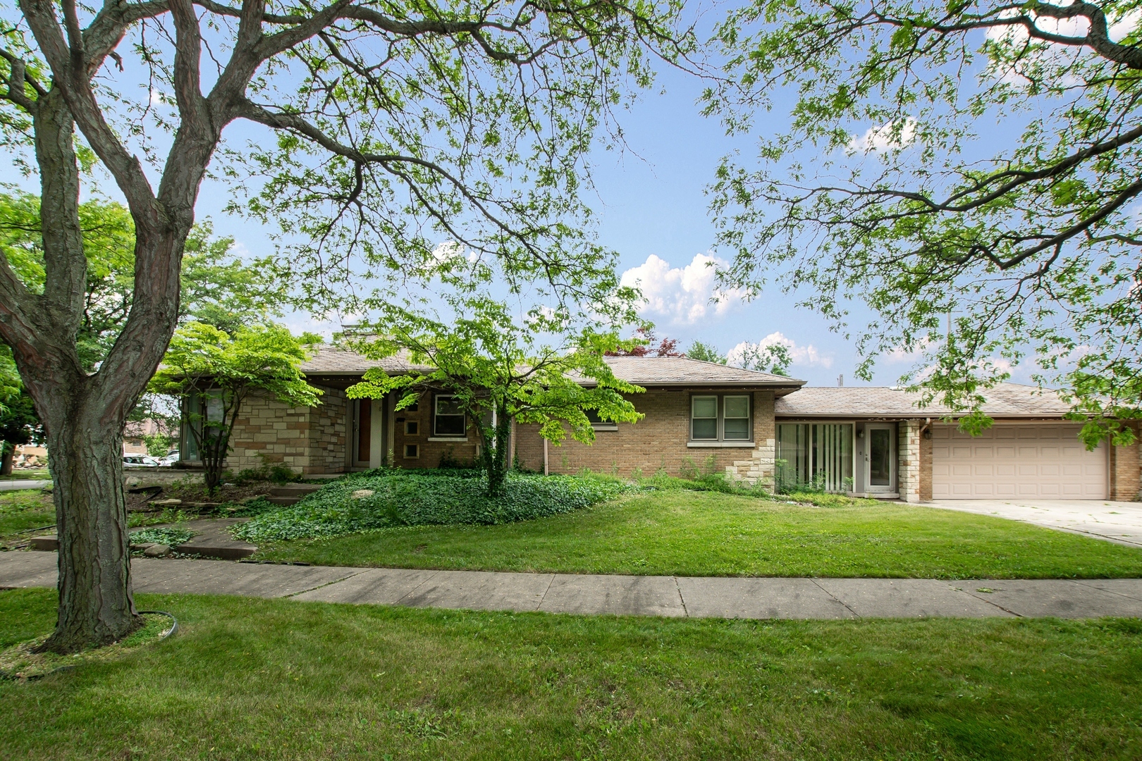 Property Photo:  2928 W 93rd Street  IL 60805 