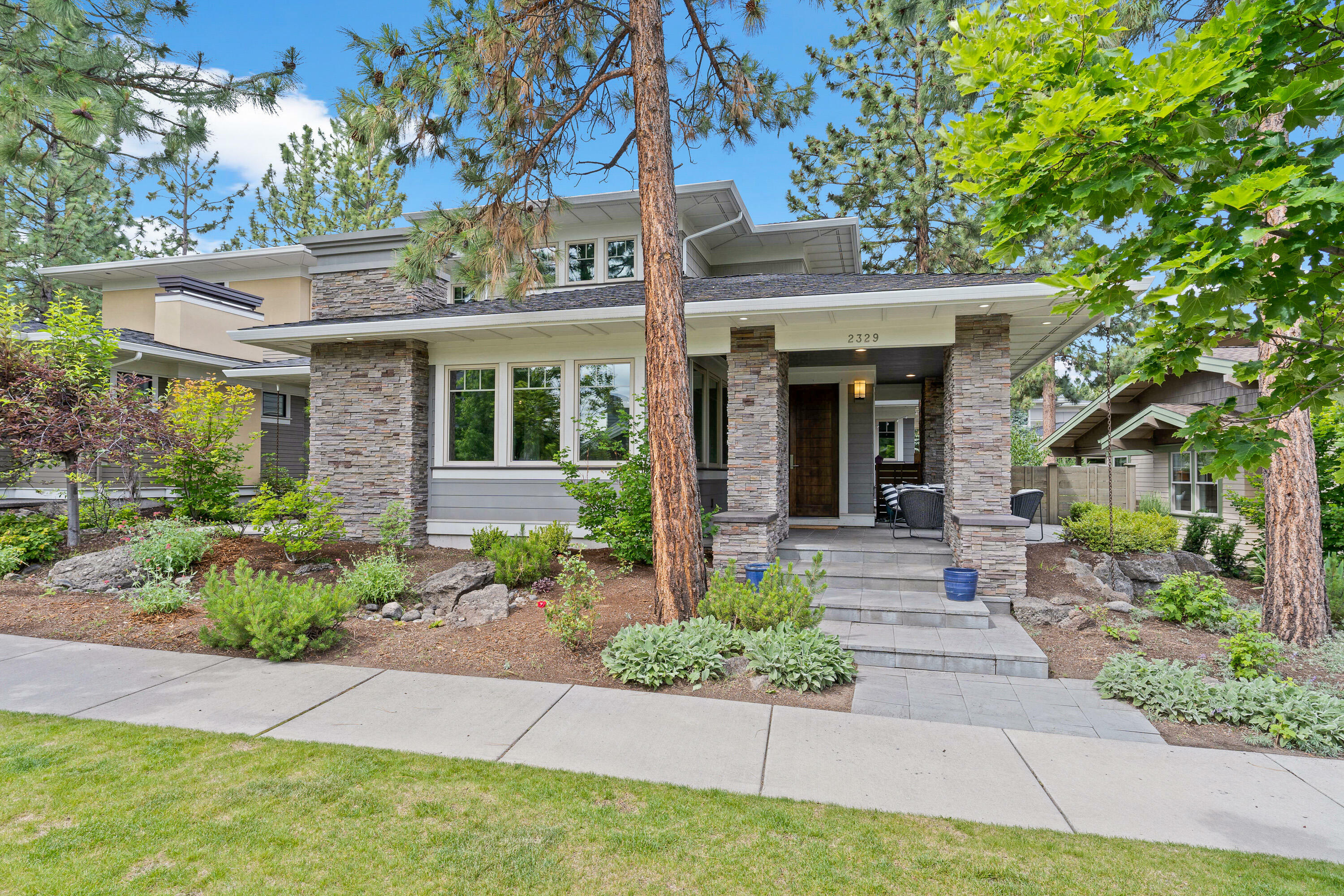 Property Photo: 2329 NW Lolo Drive OR 97703