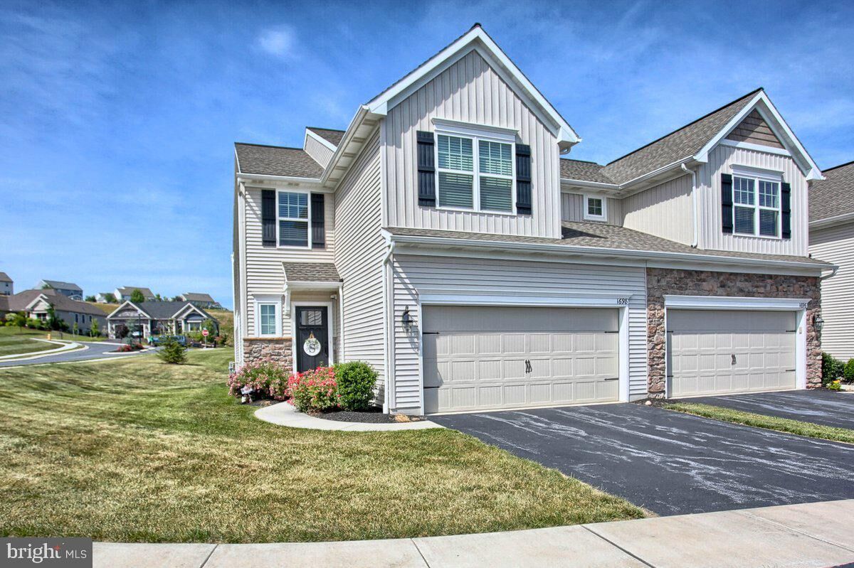 Property Photo:  1698 Haralson Drive  PA 17055 