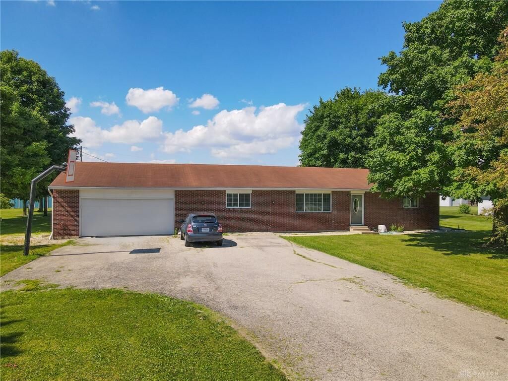 Property Photo: 3111 Eldean Road OH 45318