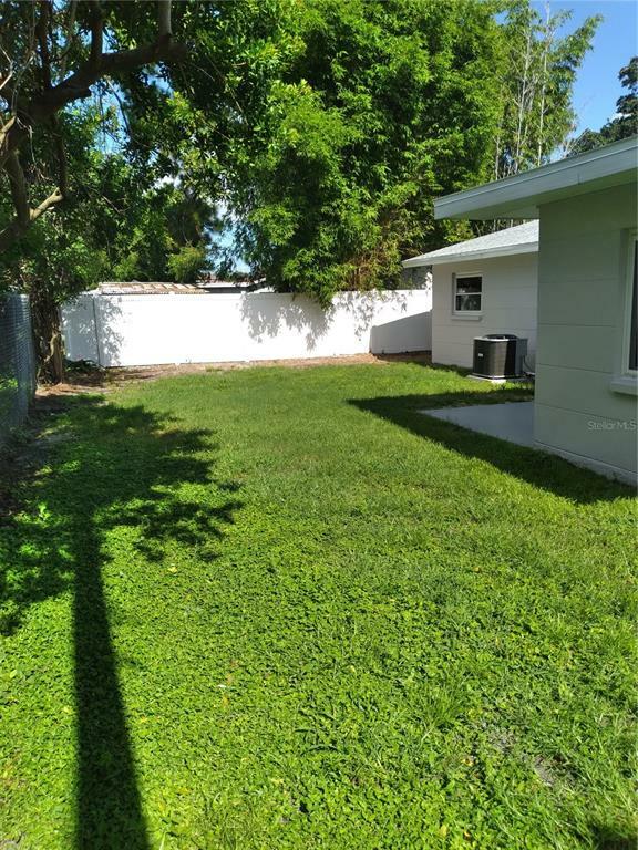 Property Photo:  5940 82nd Terrace N  FL 33781 