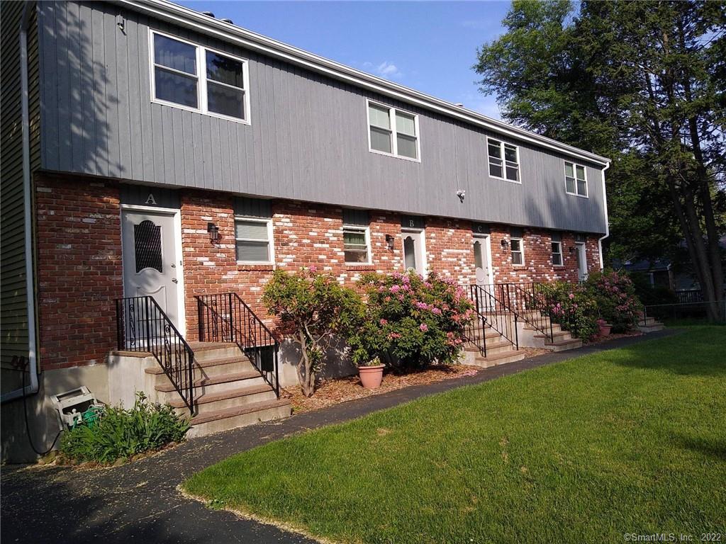 Property Photo: 1431 Farmington Avenue C CT 06032