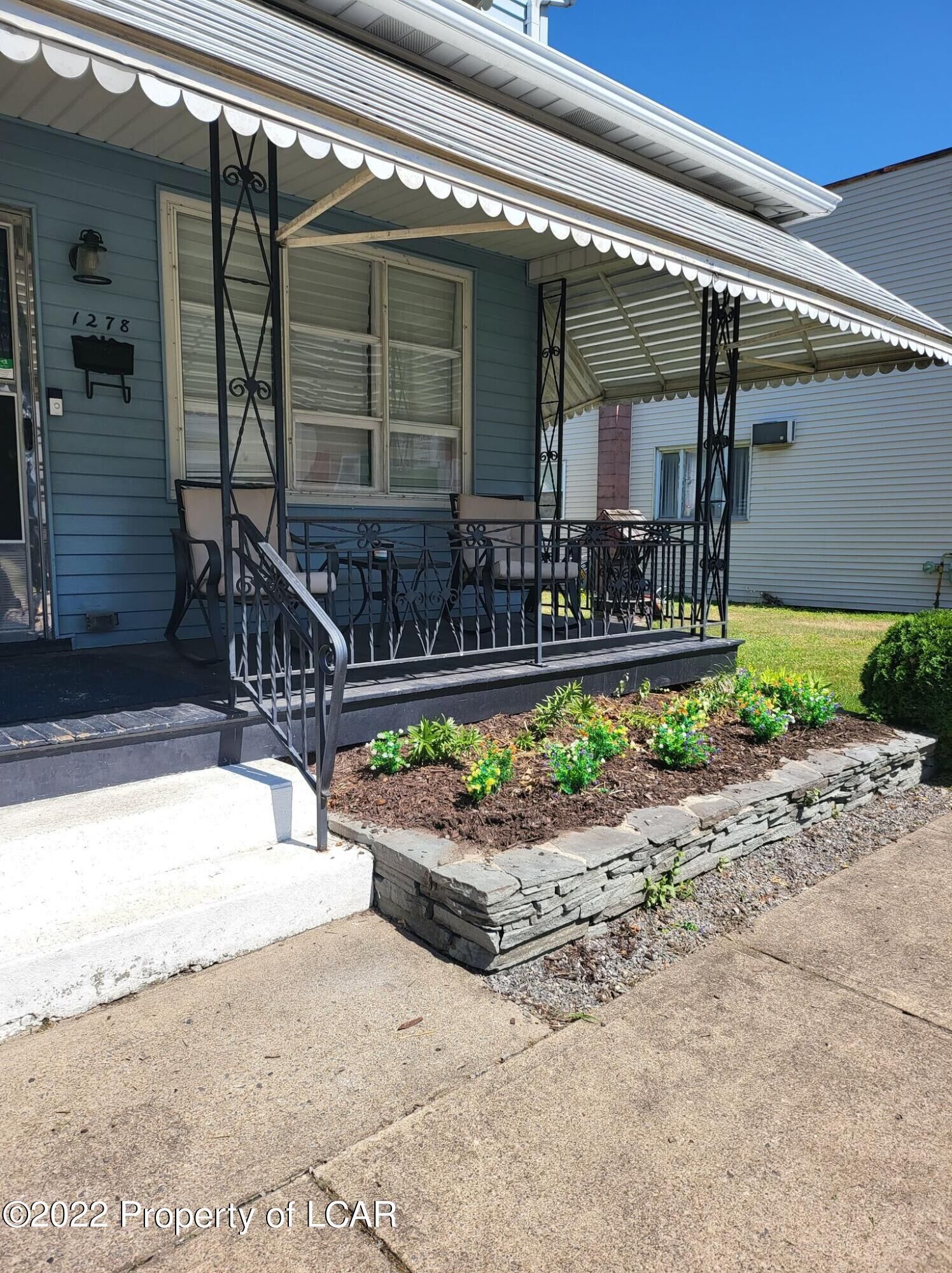 Property Photo:
