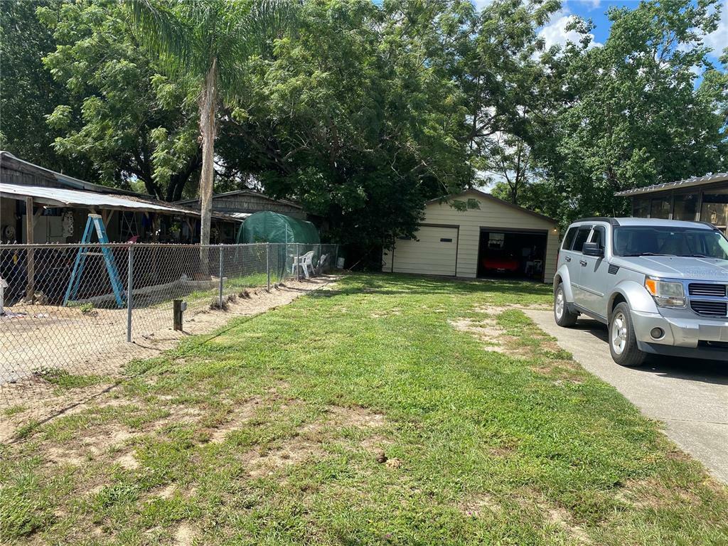 Property Photo:  4514 Sunnyside Drive  FL 34731 