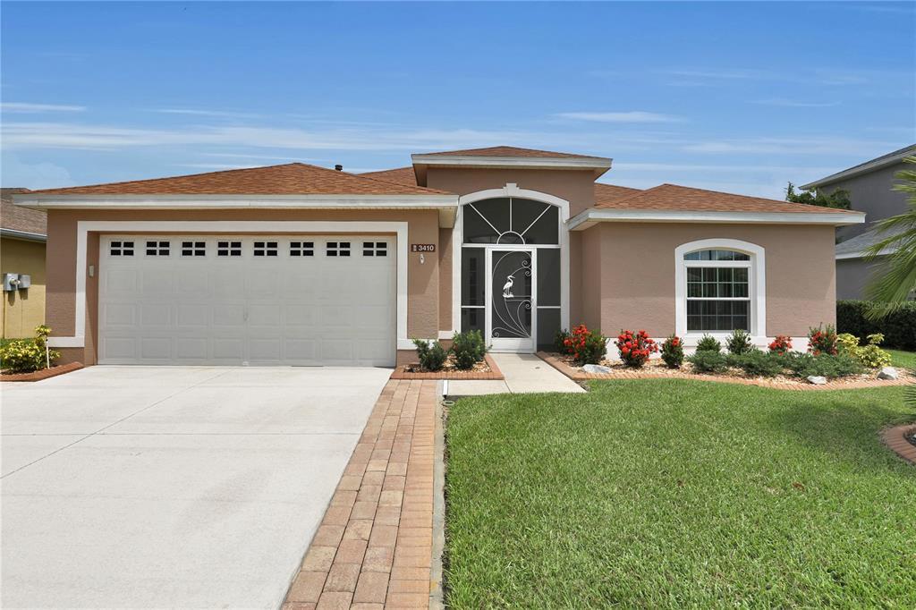 Property Photo: 3410 Fiddle Leaf Way FL 33811