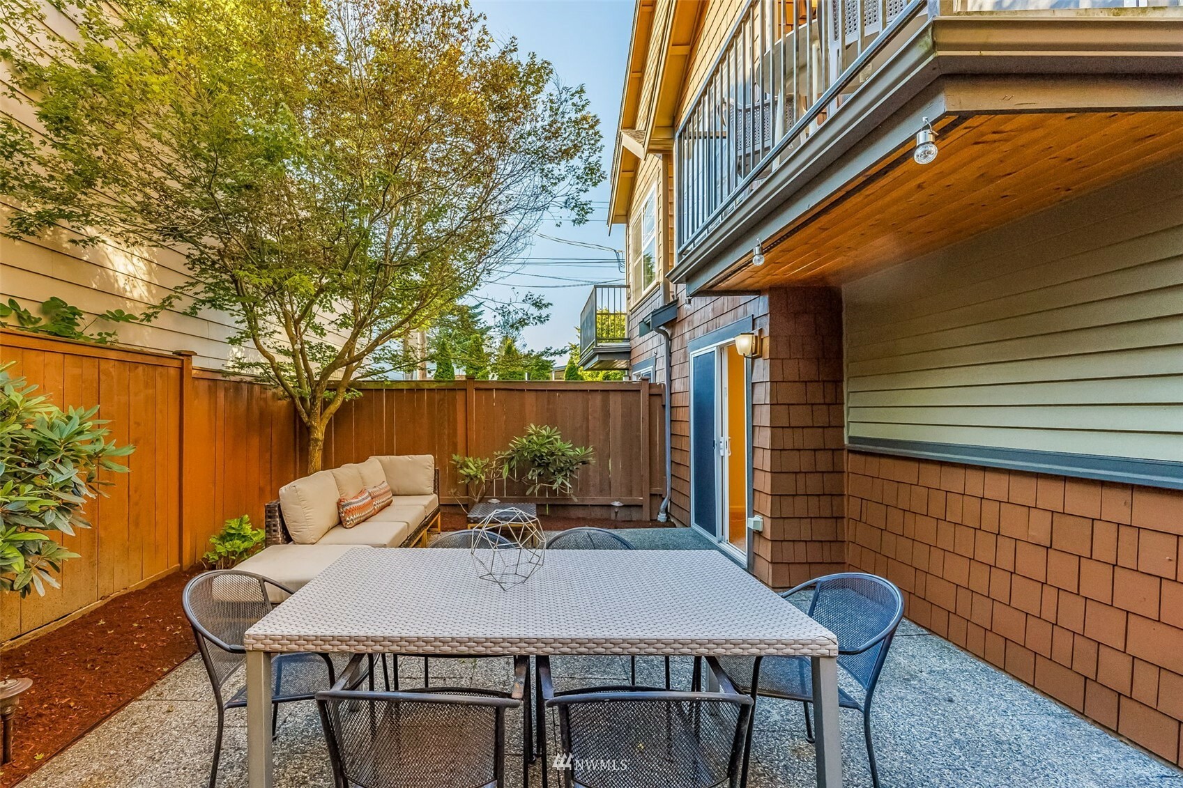Property Photo: 1109 NW 85th Street B WA 98117