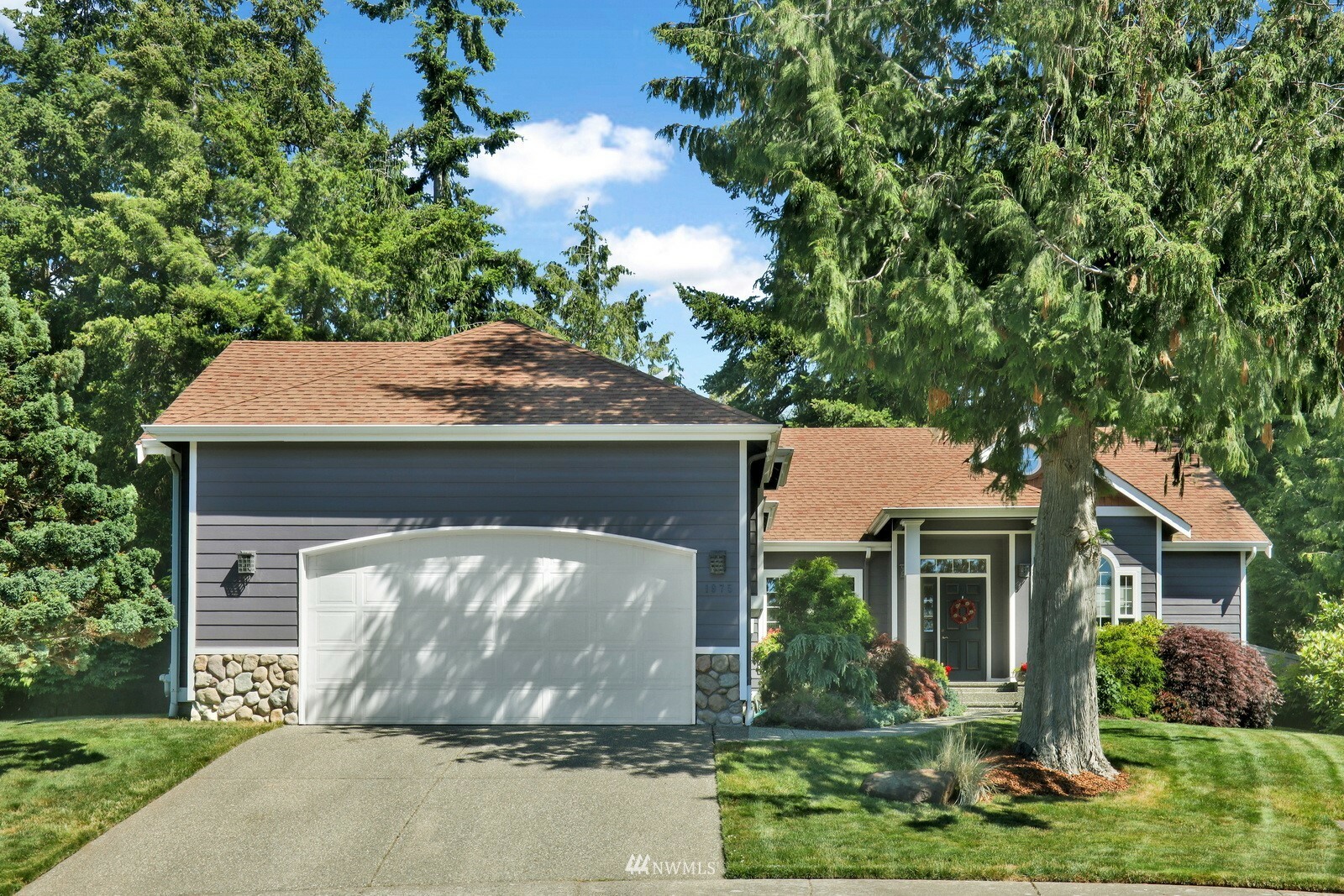 Property Photo:  1975 N Springfield Court  WA 98229 