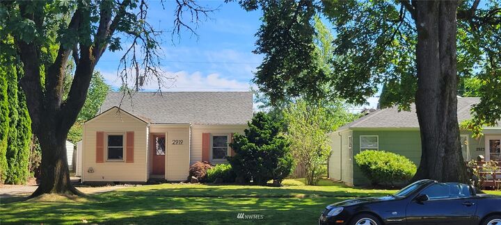 2919 Louisiana Street  Longview WA 98632 photo