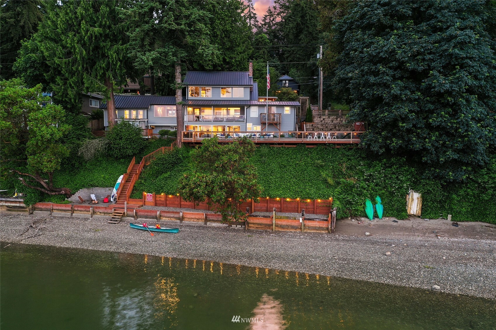 Property Photo:  23116 Vashon Highway SW  WA 98070 