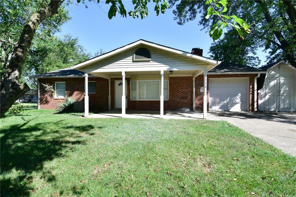 Property Photo:  112 Hollybrook Drive  IN 46184 