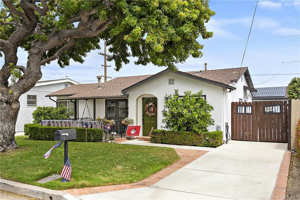 Property Photo:  156 Avenida Santa Margarita  CA 92672 