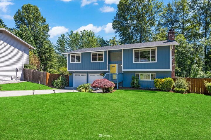 Property Photo:  14704 107th Avenue NE  WA 98011 