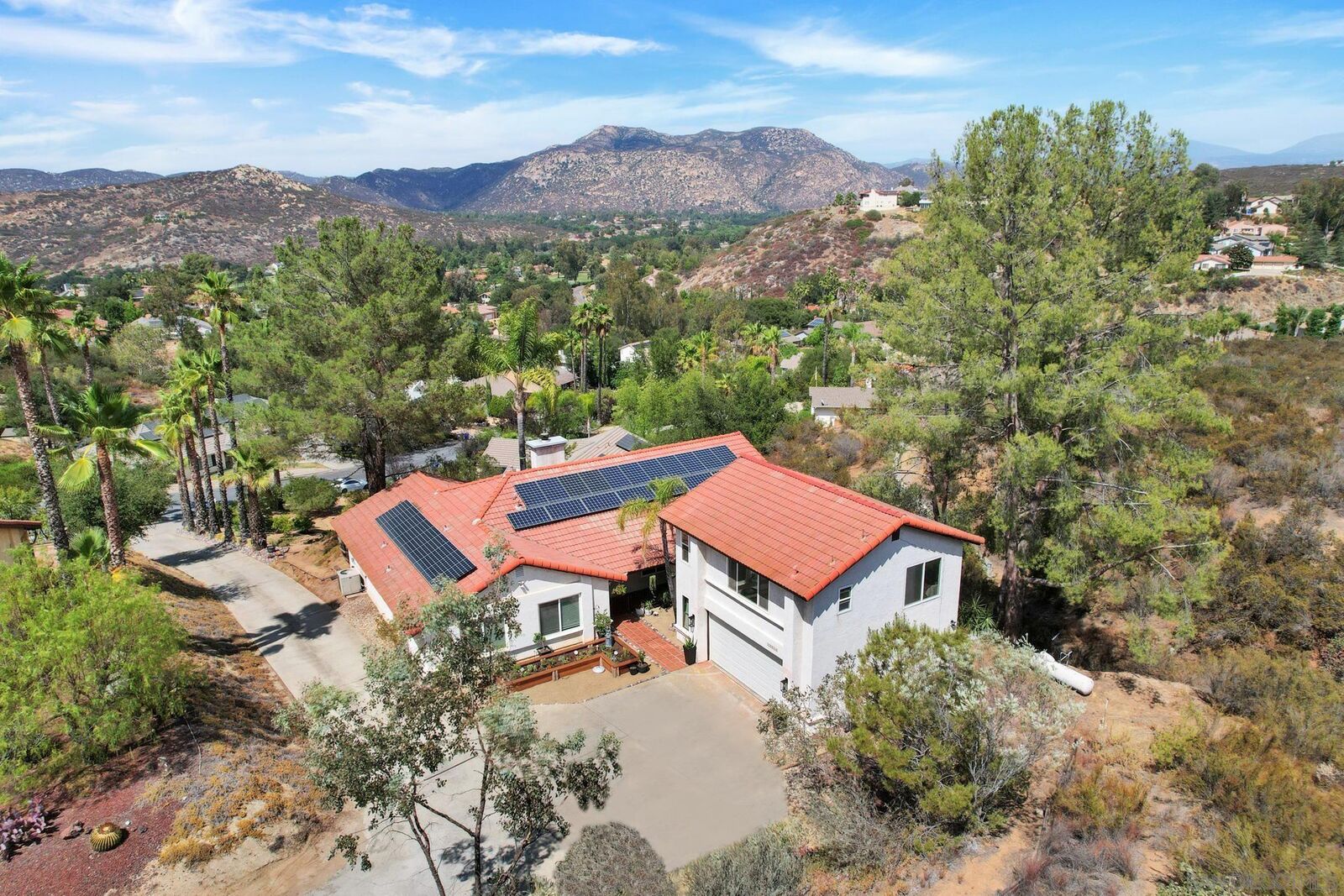 Property Photo:  23969 Nectar Way  CA 92065 