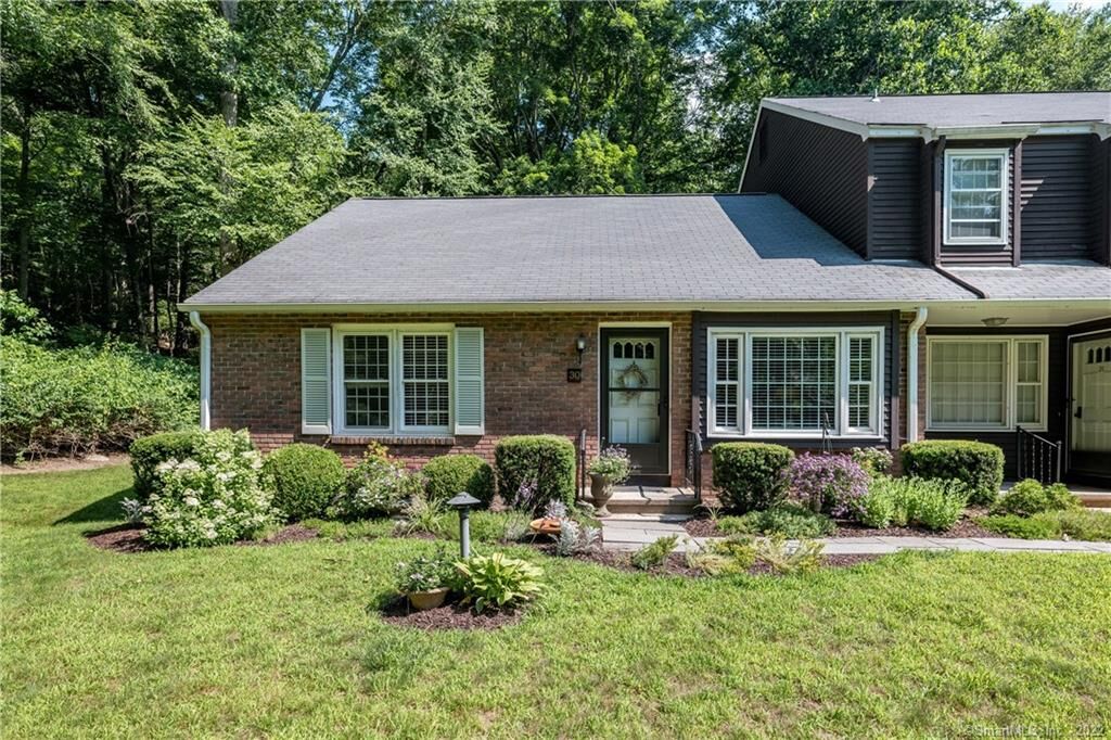 Property Photo:  65 Main Street 30  CT 06442 