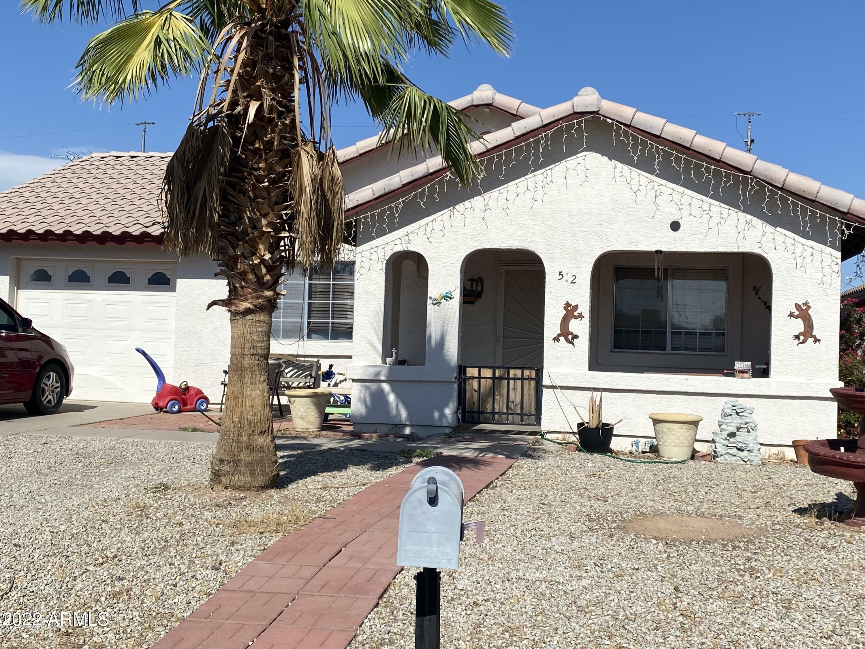 Property Photo:  512 N Brown Avenue  AZ 85122 