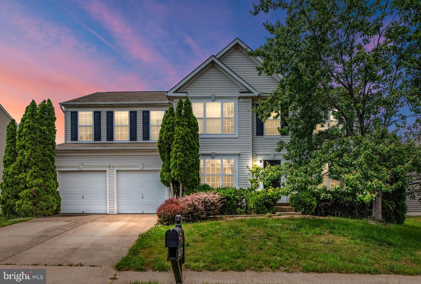 Property Photo: 9518 Laurel Oak Drive VA 22407