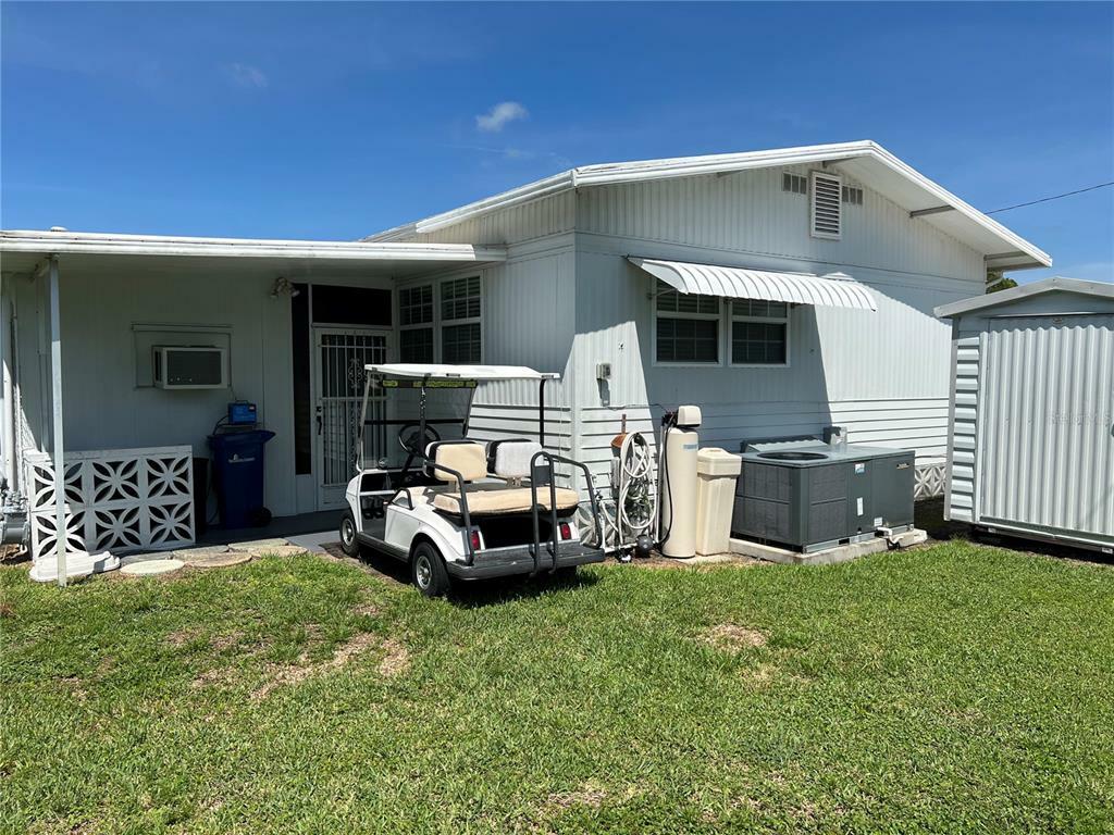 Property Photo:  5114 Rancho Avenue  FL 34234 